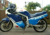 1988 Suzuki GSX-R 1100 photo